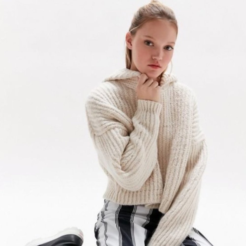 Urban Outfitters Harlow Ribbed Sweater Small